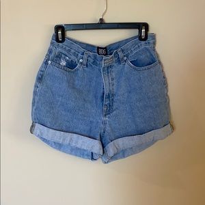 BDG Mom Shorts